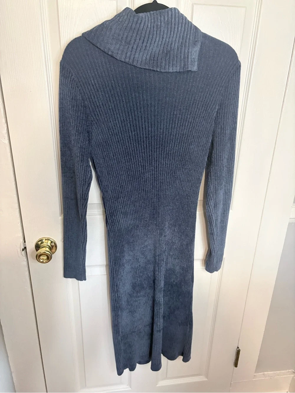 WHBM Long Sleeve Snap Detail Sweater Dress NWT Size Large True Indigo - Picture 8 of 11